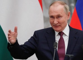Vladimir Putin called Israel’s prime minister-designate to discuss the situation in Ukraine
