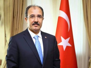 Cahit Bağçı İlham Əliyevi təbrik etdi