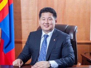Президент Монголии решил восстановить древнюю столицу