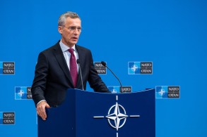NATO's Stoltenberg calls for more weapons for Ukraine