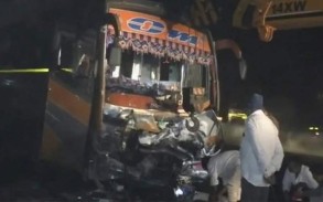 Hindistanda avtobusun iştirakı ilə baş vermiş qəza nəticəsində 9 nəfər ölüb