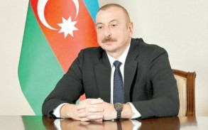 Президент Азербайджана поздравил главу Кубы
