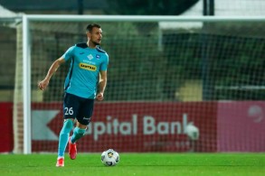 "Neftchi" wants to transfer the Serbian defender