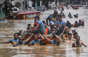 Продолжает расти число жертв наводнения на Филиппинах