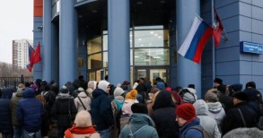 Moskvada ticarət mərkəzində bomba həyəcanı - 800 insan təxliyə edildi