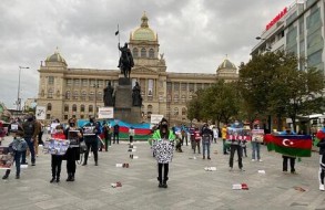 Avstriyada aksiya: erməni ekosidinə son!