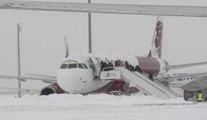 В связи с погодой в аэропорту Астаны задержаны более двух десятков рейсов