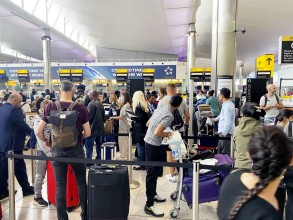 Heathrow Airport records 5.9 million passengers in December
