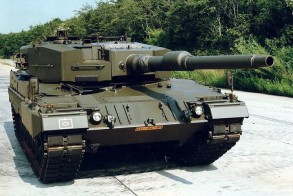 Ukraynaya “Leopard” tanklarının tədarükü üçün beynəlxalq koalisiya yaradılır