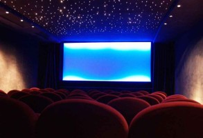 В Минкульте внесли ясность в вопрос открытия театров и кинотеатров