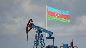 Снизилась стоимость азербайджанской нефти