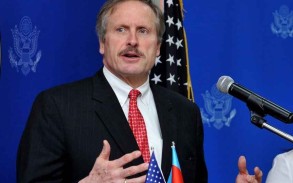 US should work with both Armenia and Azerbaijan to open communication action links, Cekuta says