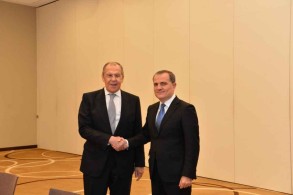 Azerbaijani FM met with Russian FM