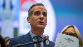 Los Angeles Mayor Eric Garcetti tests positive for COVID-19 at the climate summit