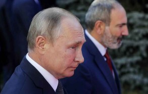 <strong>Путин и Пашинян обсудили ситуацию вокруг Нагорного Карабаха</strong>