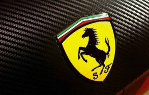 Стало известно, когда состоится презентация новой Ferrari