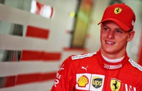 Мик Шумахер станет резервным гонщиком Ferrari