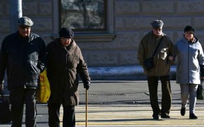 Moscow extends stay-at-home regime for people over 60