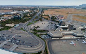 Azerbaijani airports serve about 300,000 passengers in January