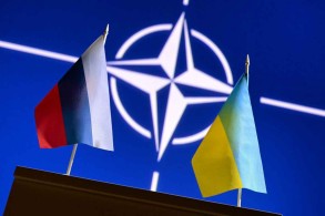 EU, NATO, US leaders call for immediate de-escalation of situation around Ukraine