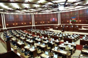 Azerbaijani MPs to visit Yerevan