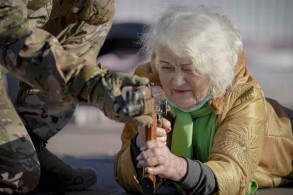 Savaşın 79 yaşlı siması Valentina-FOTO