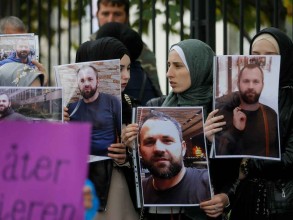 Germany charges Russian man with planned hit on Chechen dissident