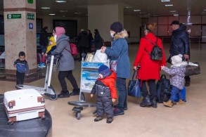 Azerbaijan evacuated 180 citizens from Poland on the first charter flight