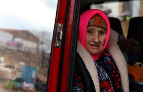 Russia promises 'silence' for Ukrainians to flee battered cities