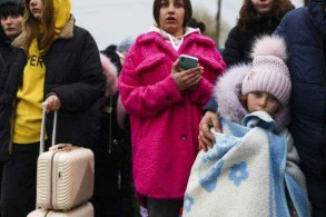 800,000 children among 2 million fleeing Ukraine