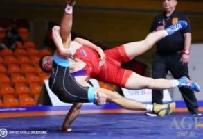 Azerbaijani freestyle wrestlers take two golds on Day 1 of finals at European Championships