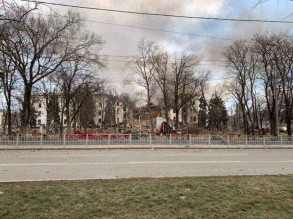 In photos: Russian strike on Mariupol theatre