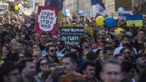 Thousands protest in Prague -PHOTO