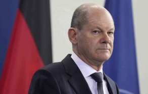 Scholz speaks against no-fly zone in Ukraine, sending NATO peacekeepers