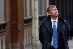 Abramovich suffered symptoms of suspected poisoning: Reports