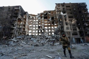 Mariupol very likely to fall imminently - RUSI