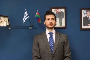 Israeli ambassador offers condolences to victims of explosion in Baku