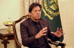 Премьер-министр Пакистана подал в отставку