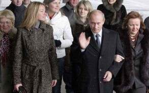 US may sanction Putin's two daughters