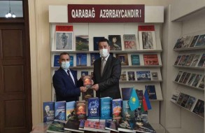 Посольство Казахстана присоединилось к акции «Поехали в Карабах с книгой»