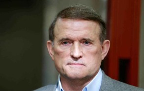 Ukraine’s Medvedchuk asks Putin, Zelensky to swap him for soldiers, Mariupol residents