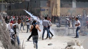 New Israeli raid at Al-Aqsa mosque leaves Palestinians injured