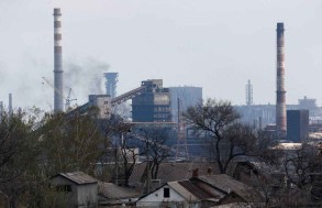 Russia has resumed offensive against Ukrainian forces in Mariupol's Azovstal, Ukrainian official says