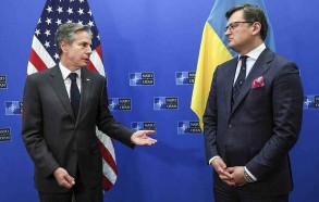 Ukraine, US top diplomats discuss $33 bln aid to Kiev