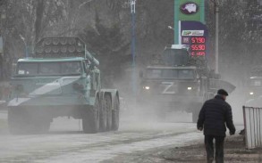 Hope for more Mariupol steelworks evacuations