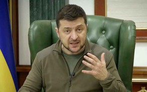 Zelensky describes latest Mariupol evacuation

