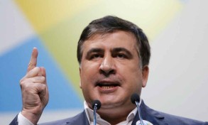 Саакашвили собирается уйти из политики