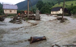 Two dead and one missing after flash flooding in New Mexico