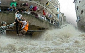 China floods leave at least six people dead
