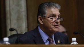 Senator Joe Manchin suddenly backs Biden climate and tax bill